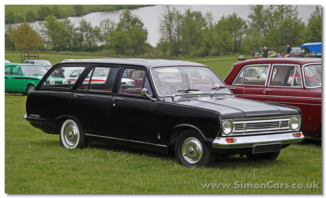 Simon Cars Vauxhall Victor FC